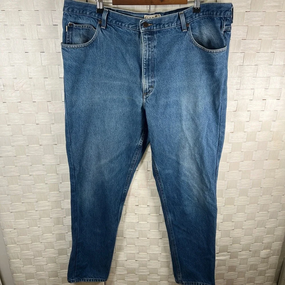 Vtg LL Bean Classic Fit Jeans Mens 44x34 Blue Denim Straight Leg Casual Pants